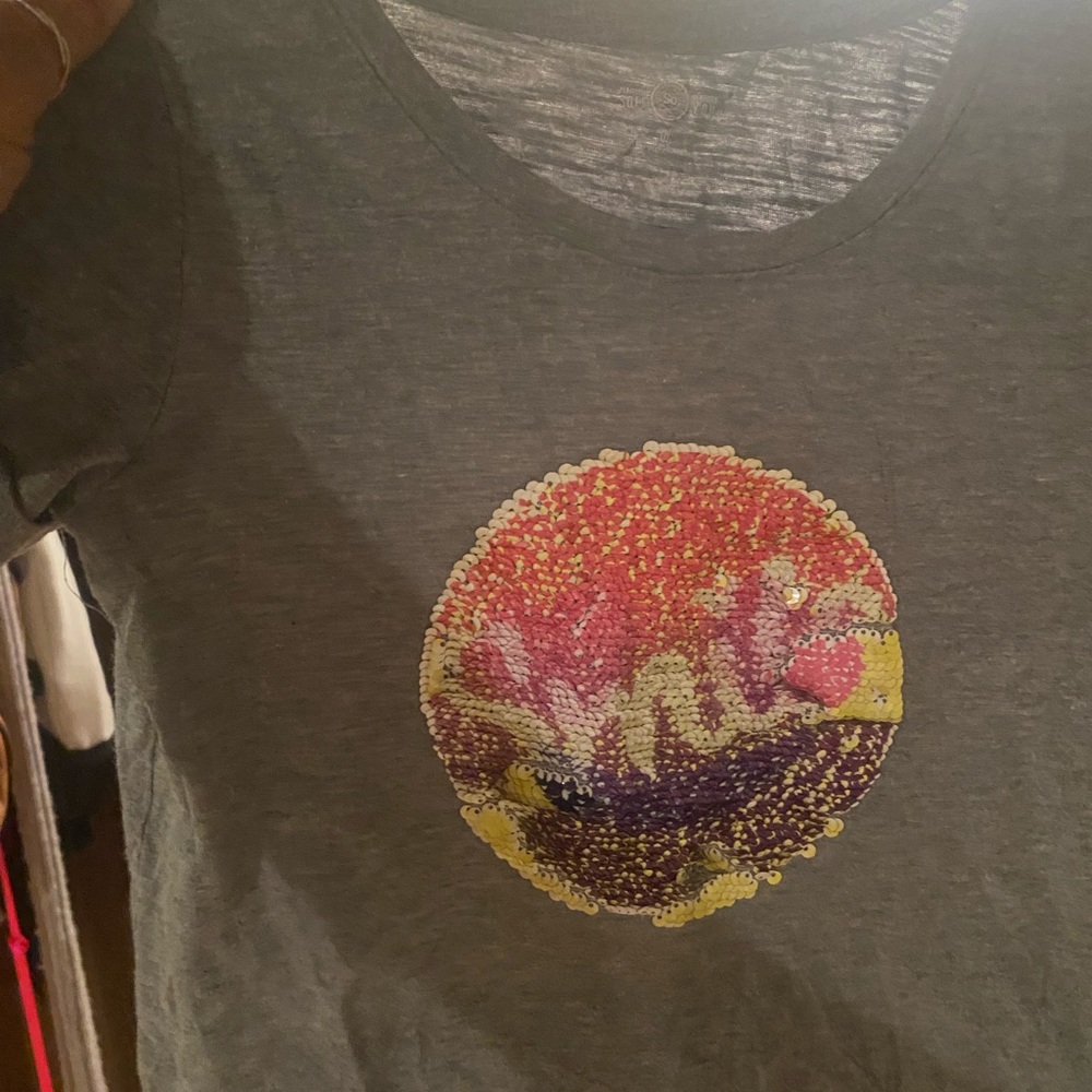 Girls t shirt